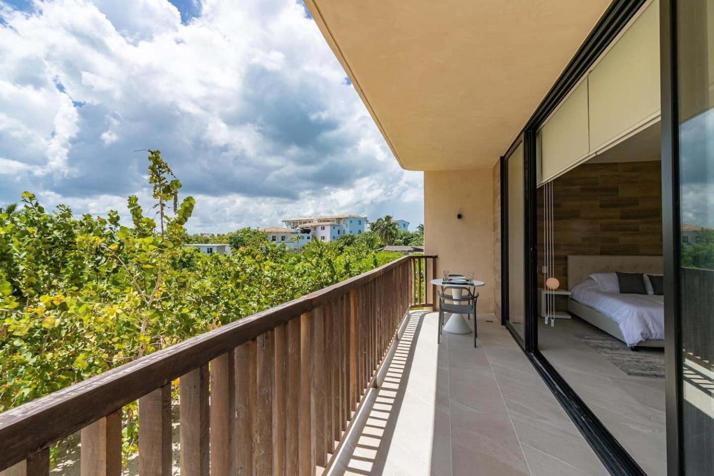 Pool View Loft Steps From The Ocean In Punta Cocos - C101 Otel Isla Holbox Dış mekan fotoğraf
